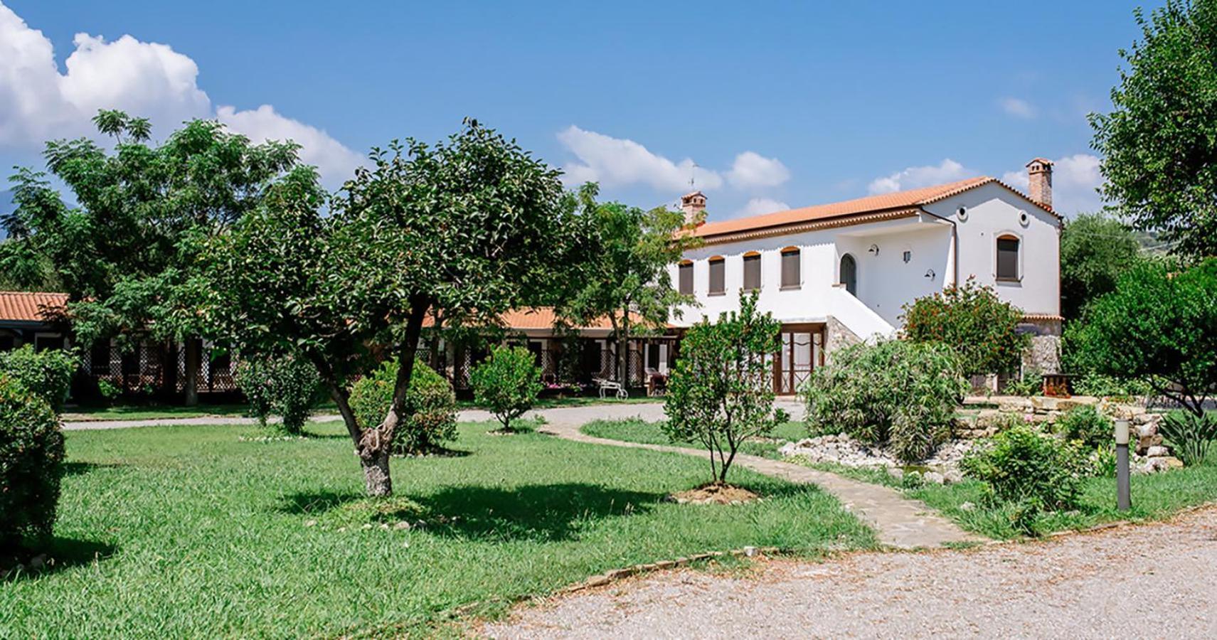 Krio Gelsomare Hotel Policastro Bussentino Exterior photo